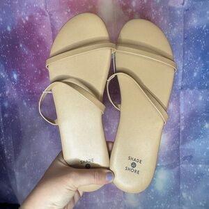 New shade & shore sandals 🛍